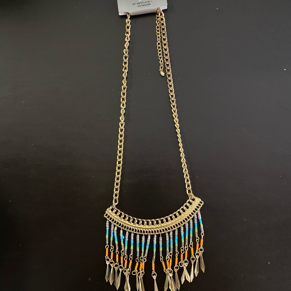 Necklaces - Picture 4 of 5